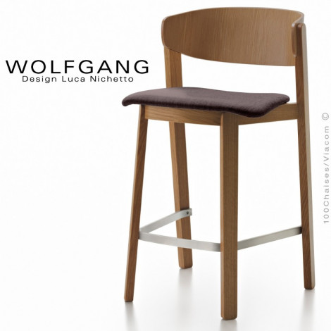 Tabouret design en bois WOLFGANG, pour cuisine et îlot central, vernis noyer, assise habillage tissu|Tabouret|100chaises